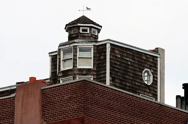 NYC-roof-top-house