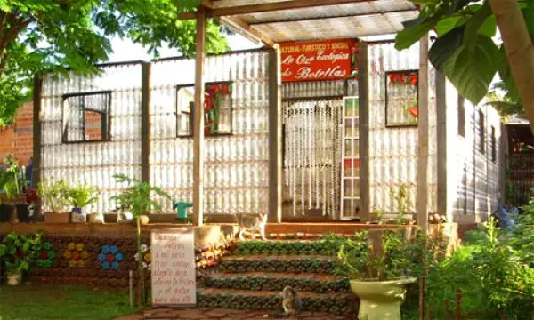 Ecological bottle house Argentina