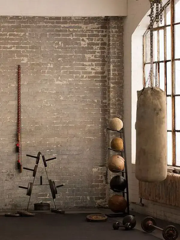 5 Surprising Benefits of Hitting a Punching Bag: Why You Should Try It Out Today! 6. Endorphin release and mood enhancement